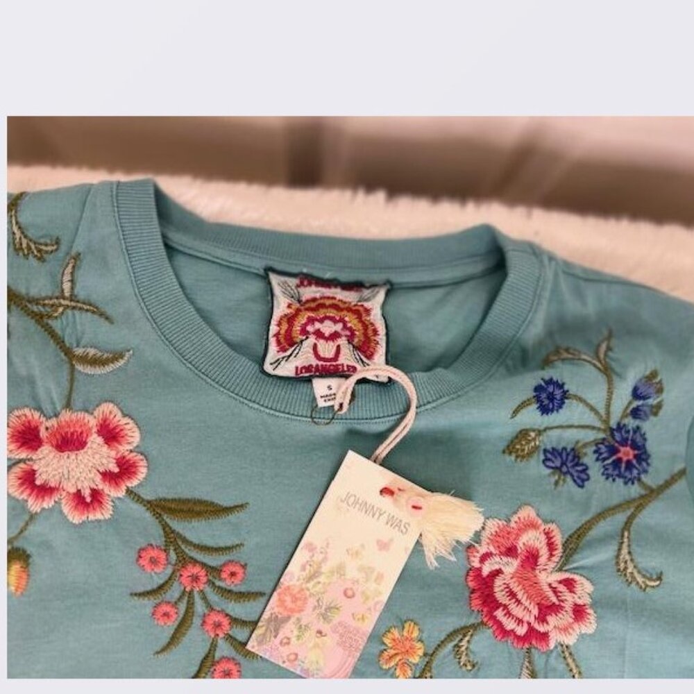 Johnny Was Sopia Mixed Media Top in Dusty Turquoise – Size Small – NWT - Picture 5 of 6